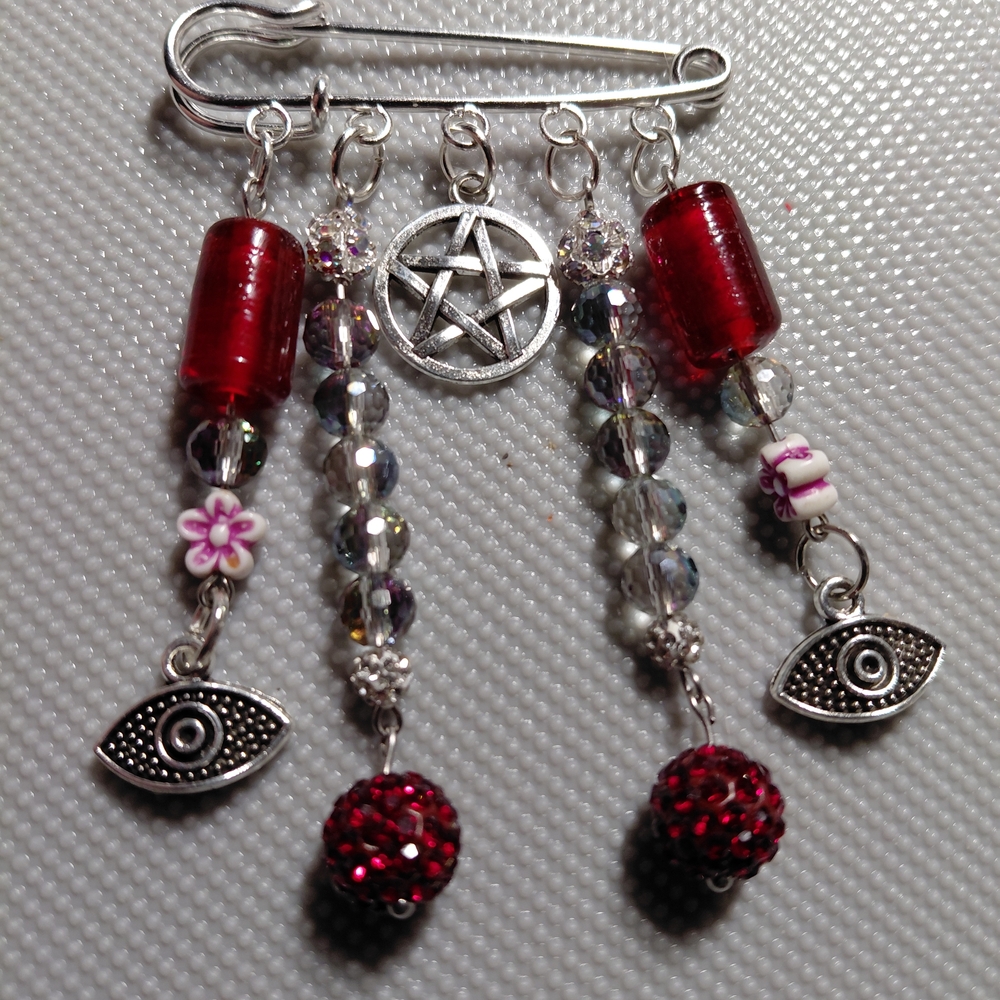 💫💥Add Some Bling To Your Pagan Witchy Lifestyle With A Pentagram Charm Brooch